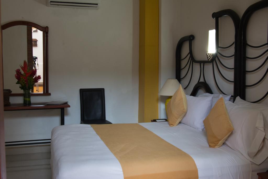 Hotel Casa Tere Cartagena ภายนอก รูปภาพ